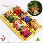 Cloches de Noël multicolores en plastique 