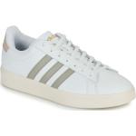 Baskets basses adidas Court blanches Pointure 38,5 look casual pour homme 