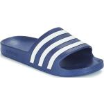 Claquettes de piscine adidas Adilette bleues Pointure 47,5 avec un talon jusqu'à 3cm pour femme en promo 