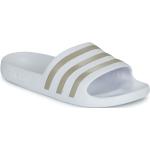 Claquettes de piscine adidas Adilette blanches Pointure 44,5 avec un talon jusqu'à 3cm pour femme en promo 