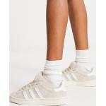 Baskets à lacets adidas Originals blancs cassés en cuir à lacets Pointure 39,5 look casual pour femme en promo 