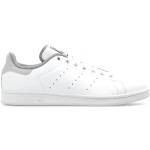 Baskets adidas Originals blanches vintage à lacets Pointure 39 avec un talon jusqu'à 3cm look casual 