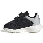 Chaussures de running adidas Tensaur blanches en fil filet à scratchs Pointure 24 look fashion pour enfant en promo 
