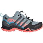 Chaussures trail adidas Terrex Swift grises en fil filet en gore tex imperméables Pointure 38 pour femme 