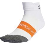 Chaussettes adidas Terrex blanches de running Taille S look fashion pour femme 