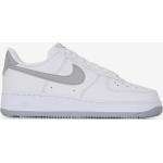 Baskets  Nike Air Force 1 blanches Pointure 38,5 pour femme 
