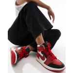 Baskets à lacets Nike Air Jordan 1 rouges en caoutchouc à lacets Pointure 35,5 look casual pour femme en promo 