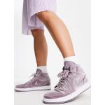 Baskets semi-montantes Nike Air Jordan 1 Mid violettes en velours à lacets Pointure 42,5 look casual pour femme en promo 
