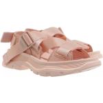 Sandales plates de créateur Alexander McQueen roses en promo 
