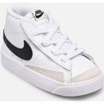 Chaussures Nike Blazer Mid '77 blanches en cuir Pointure 18,5 pour enfant 