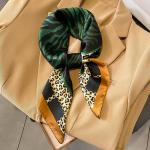 Foulards léopard d'automne orange à effet léopard en fibre synthétique lavable à la main look fashion pour femme 