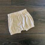 Bloomers beiges nude en coton bio éco-responsable pour garçon de la boutique en ligne Etsy.com 