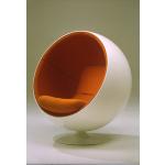 Ball Chairs beiges nude 