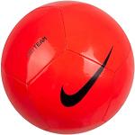 Ballons de foot Nike Terrain en caoutchouc 