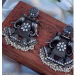 Boucles d'oreilles de mariage blanc crème en métal à perles à motif éléphants pour femme 