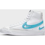 Chaussures Nike Blazer Mid blanches Pointure 38,5 en promo 