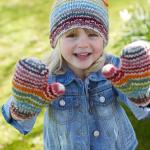 Bonnets en polaire multicolores à rayures en laine à pompons éco-responsable Taille 36 mois pour bébé de la boutique en ligne Etsy.com 