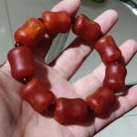 Bracelets porte-bonheurs rouges à perles en ambre look fashion pour homme 