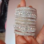 Bracelets manchette de mariée gris en cristal finition polie look fashion pour femme 