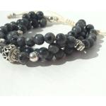 Bracelets de perles blancs cassés en métal à perles inspirations zen look chic 