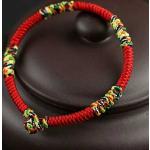 Bracelets porte-bonheurs rouges look asiatique pour homme 