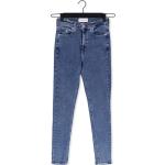 Jeans skinny de créateur Calvin Klein Jeans bleus pour femme en promo 