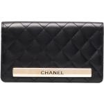 Portefeuilles de créateur Chanel noirs en cuir en cuir seconde main pour femme 