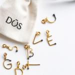 Charms alphabet de mariage argentés en or finition satinée 24 carats 