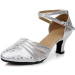 Chaussures de danse argentées en cuir synthétique respirantes Pointure 33 avec un talon entre 5 et 7cm look fashion pour femme 