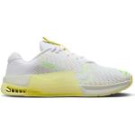 Chaussures trail Nike Metcon blanches pour femme 