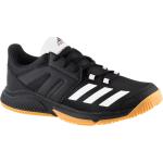 Chaussures de salle adidas Essence blanches look fashion pour homme 