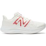 Chaussures de running New Balance FuelCell Propel blanches 