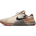 Chaussures Nike Metcon 8 beiges pour homme 