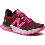 Chaussures de randonnée New Balance roses pour femme 