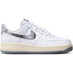 Chaussures Nike Air Force 1 blanches en cuir look Hip Hop pour homme en promo 