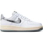 Chaussures Nike Air Force 1 blanches look Hip Hop pour homme en promo 