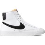 Chaussures Nike Blazer Mid 77 Next Nature blanches en cuir synthétique en cuir Pointure 40 pour femme en promo 