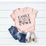 T-shirts à motif vaches pour garçon de la boutique en ligne Etsy.com 