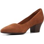 Chaussures Clarks marron en daim en daim Pointure 38 avec un talon entre 5 et 7cm look fashion pour femme 