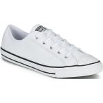 Chaussures basses Converse Chuck Taylor blanches look casual pour femme 