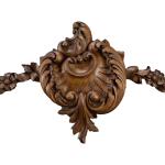 Décorations marron en bois de noyer baroques & rococo 
