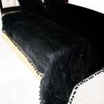 Couvertures noires patchwork en velours à pompons 