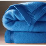 Couvertures Blancheporte bleues en laine made in France en promo 