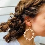 Boucles d'oreilles marron en bois à perles créoles style bohème 