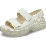 Sandales Crocs blancs cassés Pointure 37,5 avec un talon jusqu'à 3cm look fashion pour femme 