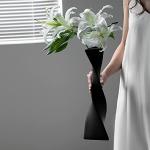 Vases design blancs en céramique finition mate de 40 cm modernes 