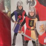 Déguisements de chevaliers enfant look médiéval 