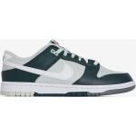 Baskets basses Nike Dunk Low blanches look casual pour homme en promo 