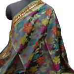 Écharpes en soie multicolores à pompons look fashion pour femme 
