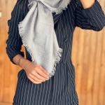 Écharpes unies gris clair en laine pour femme 